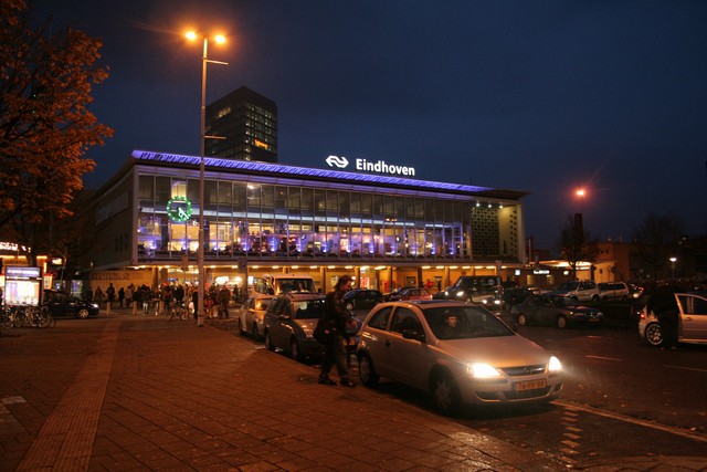 station Eindhoven