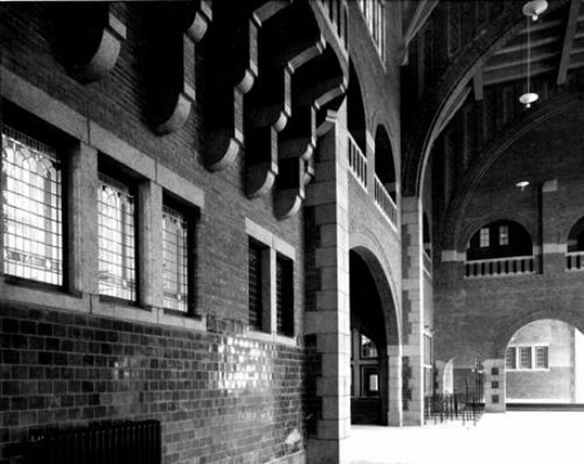station Maastricht interieur