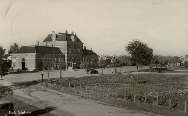 station Tiel