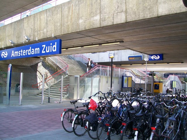 station Amsterdam Zuid