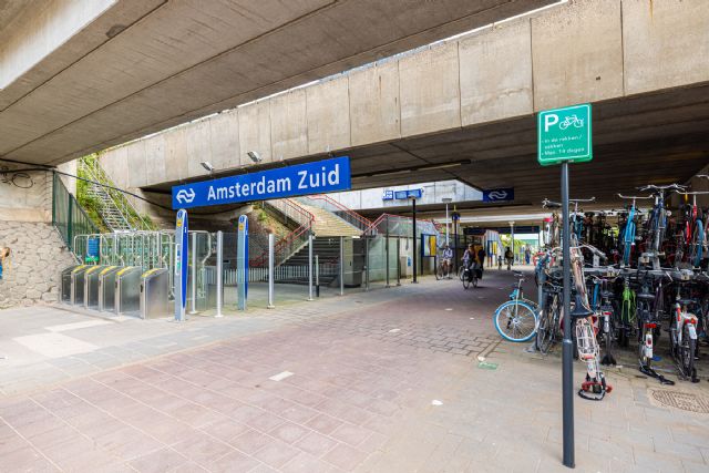 station Amsterdam Zuid