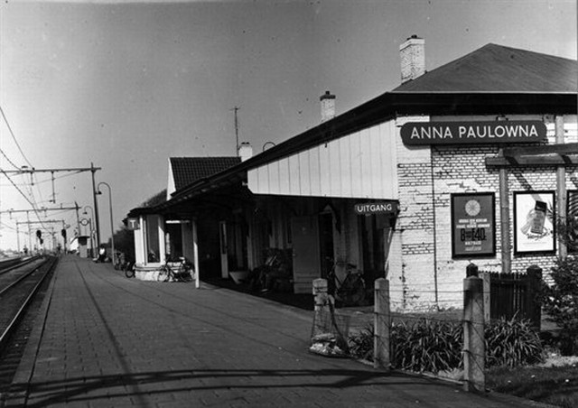 station Anna Paulowna