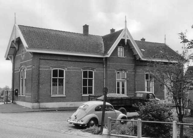 station Arkel