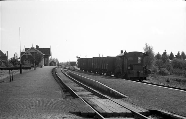 station Arkel