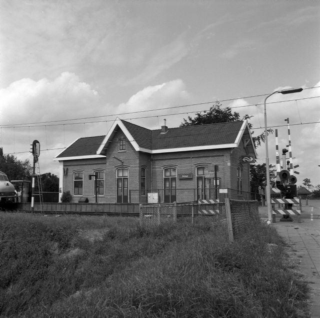 station Arkel