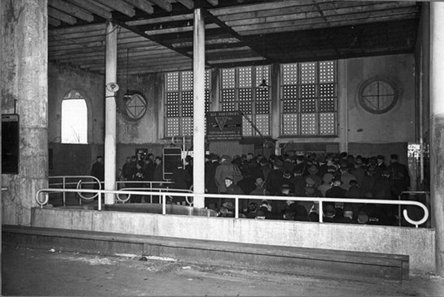 station Arnhem hal