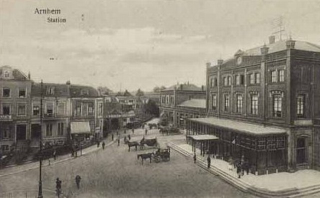 station Arnhem