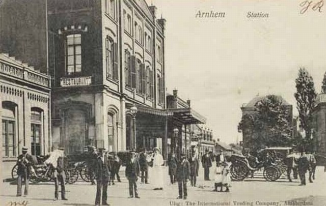 station Arnhem