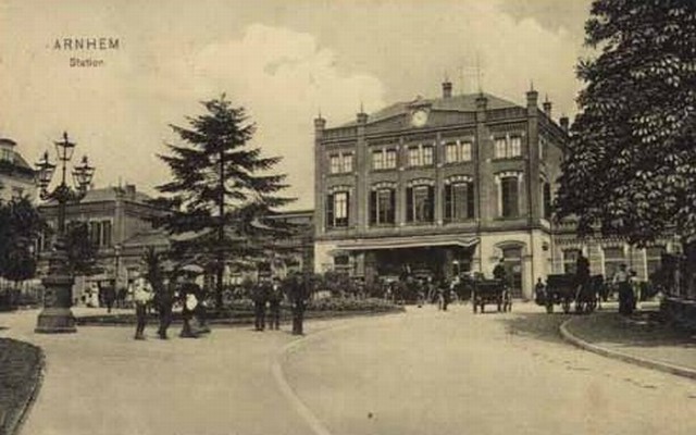 station Arnhem