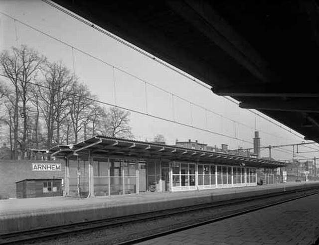 station Arnhem
