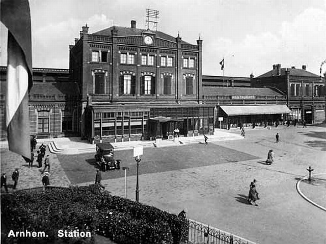 station Arnhem