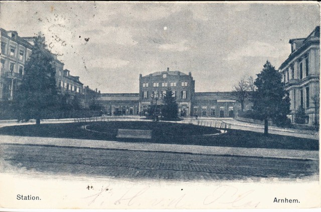 station Arnhem