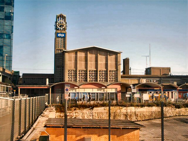 station Arnhem