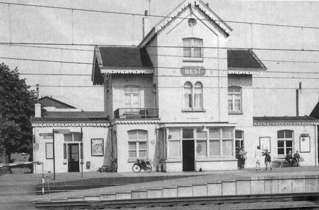 station Best