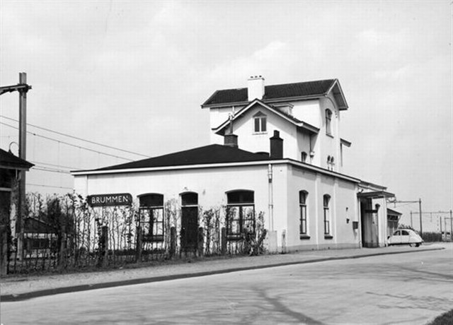 station Brummen