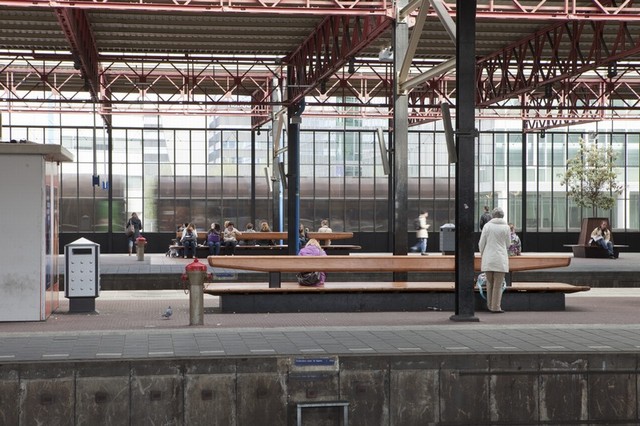 station Eindhoven Centraal K Roderburg - perrongebouwen