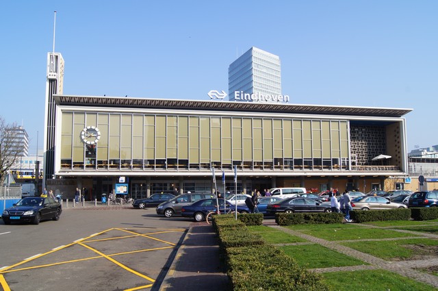 station Eindhoven Centraal