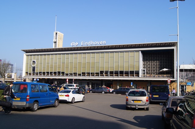 station Eindhoven Centraal