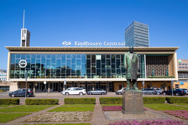 station Eindhoven Centraal