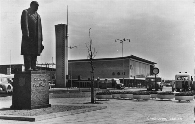 station Eindhoven Centraal