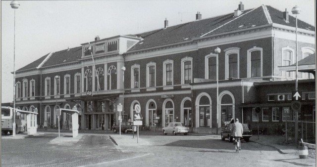 station Hilversum