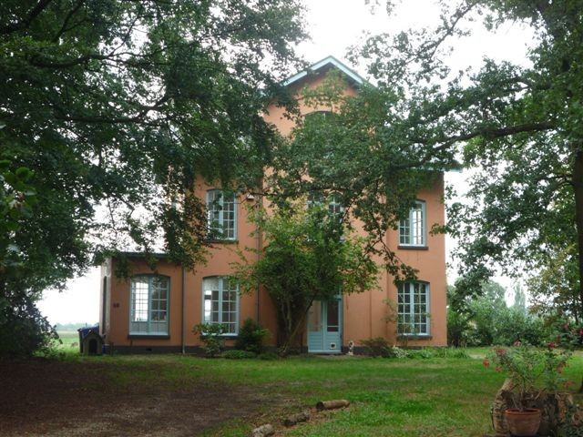 station Laren- Almen