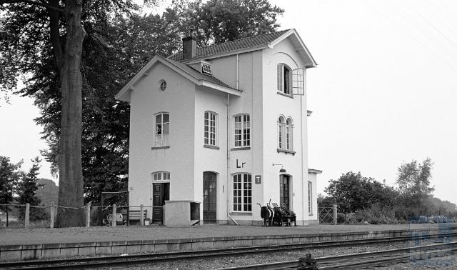 station Laren- Almen