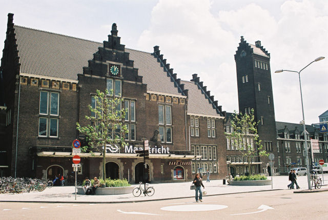 station Maastricht