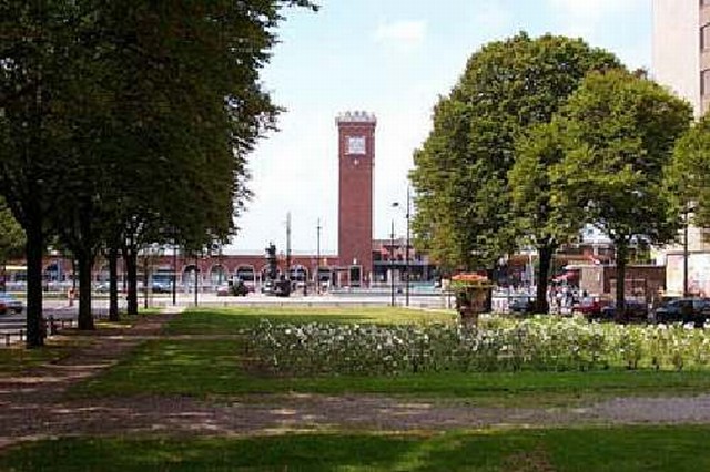 station Nijmegen Straatzijde
