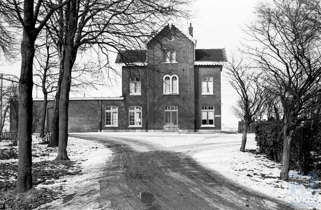 station Nuenen