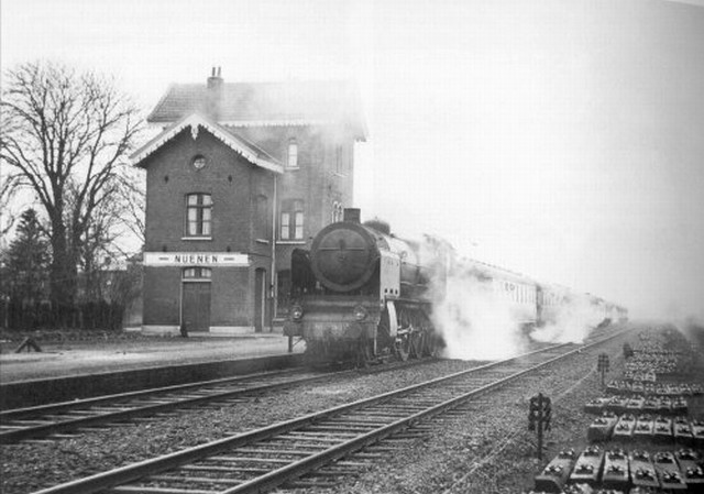 station Nuenen