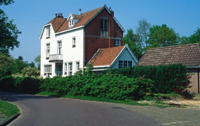 station Rolde