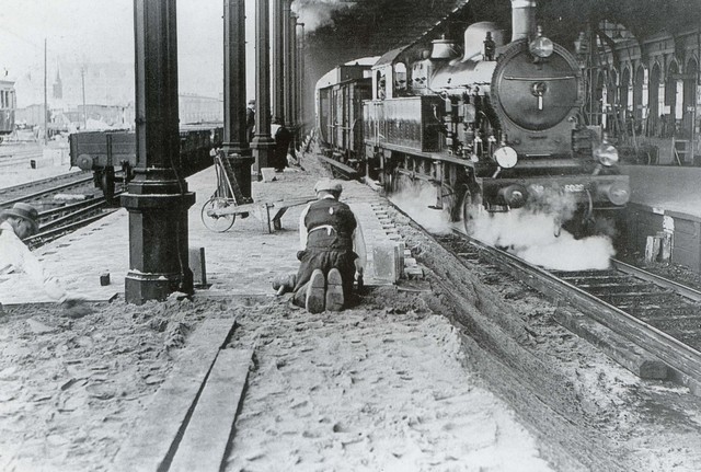 station Rotterdam Centraal werkzaamheden onder de kap