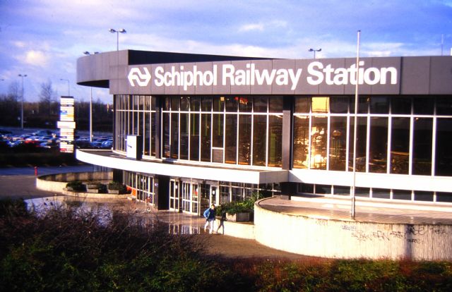 station Schiphol Airport