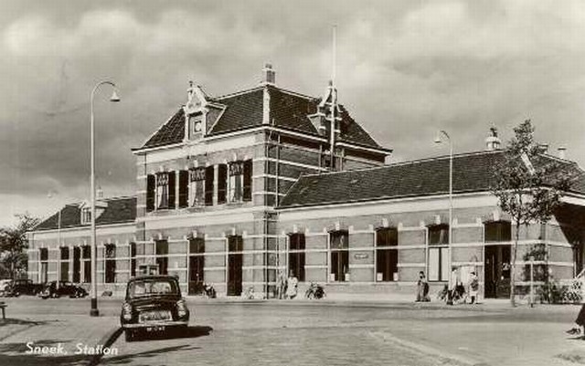 station Sneek Straatzijde