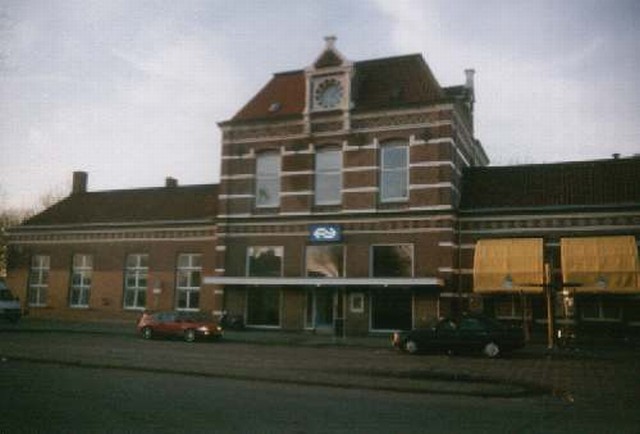 station Tiel Straatzijde