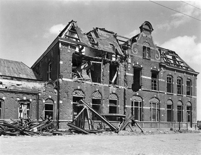 station Vlissingen ruïne van het stationsgebouw