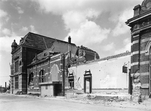 station Vlissingen ruïne van het stationsgebouw