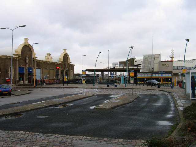 station Vlissingen Station tijdens sloop fly-over van het opgeheven autoveer