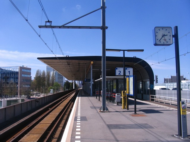 station Voorburg 4 mei 2013