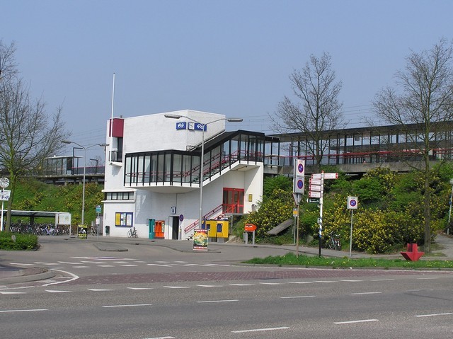 station Zaltbommel