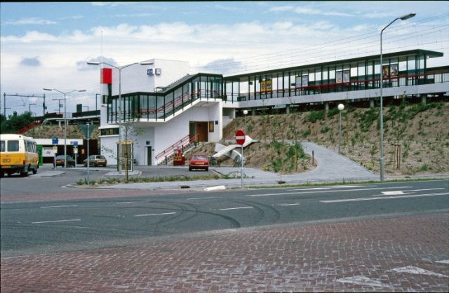 station Zaltbommel