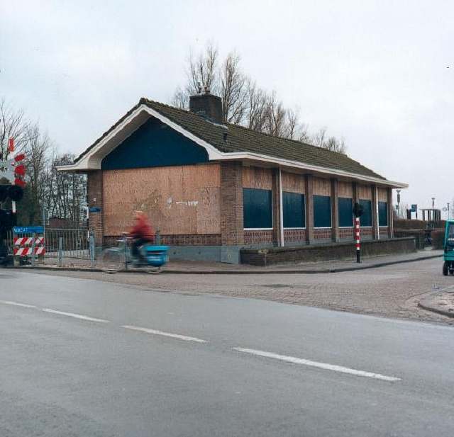 station Westereen