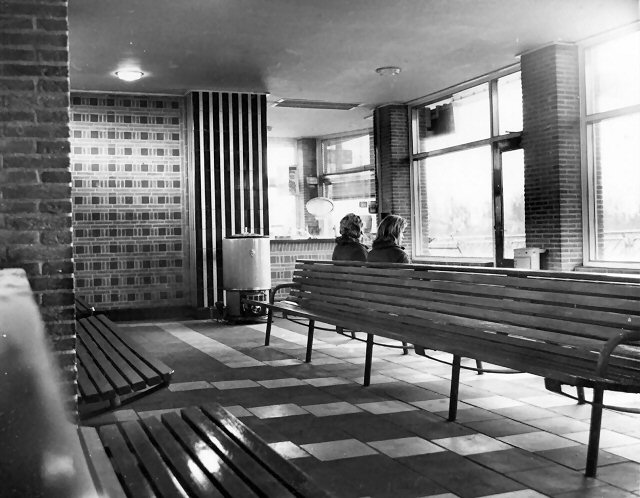 station Westereen
